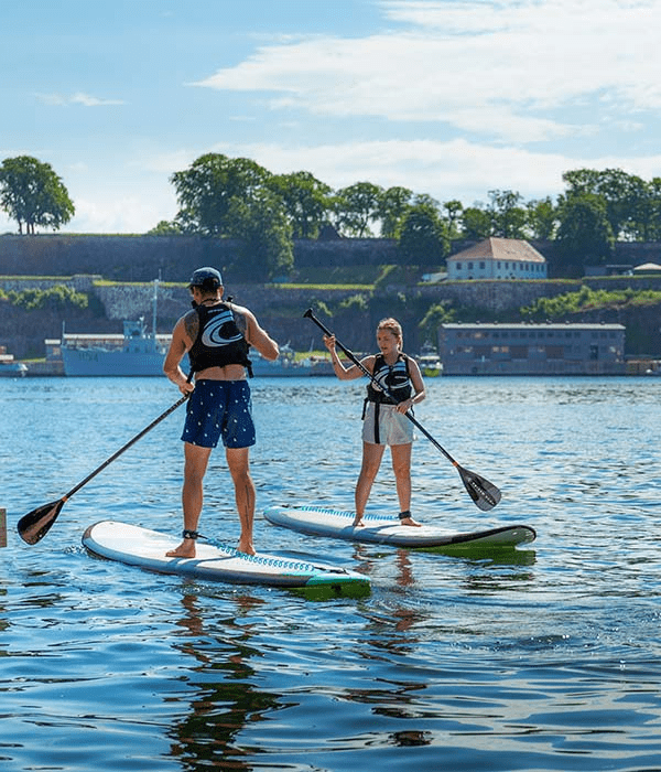 Padel surfing activity during an event in Norway
