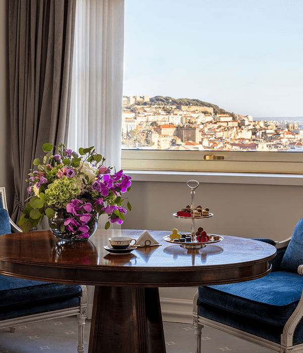 Presidential suite bedroom at Tivoli Avenida Liberdade, Lisbon
