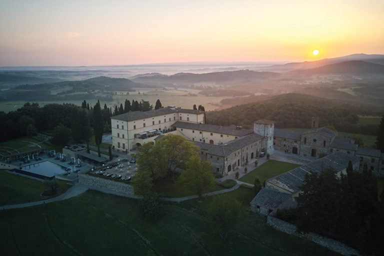 Hotels-and-Venues-Castello-di-Casole-