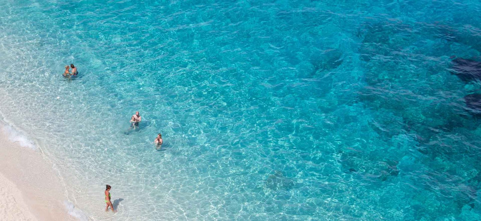 Company trip in Sardinia with sunny weather