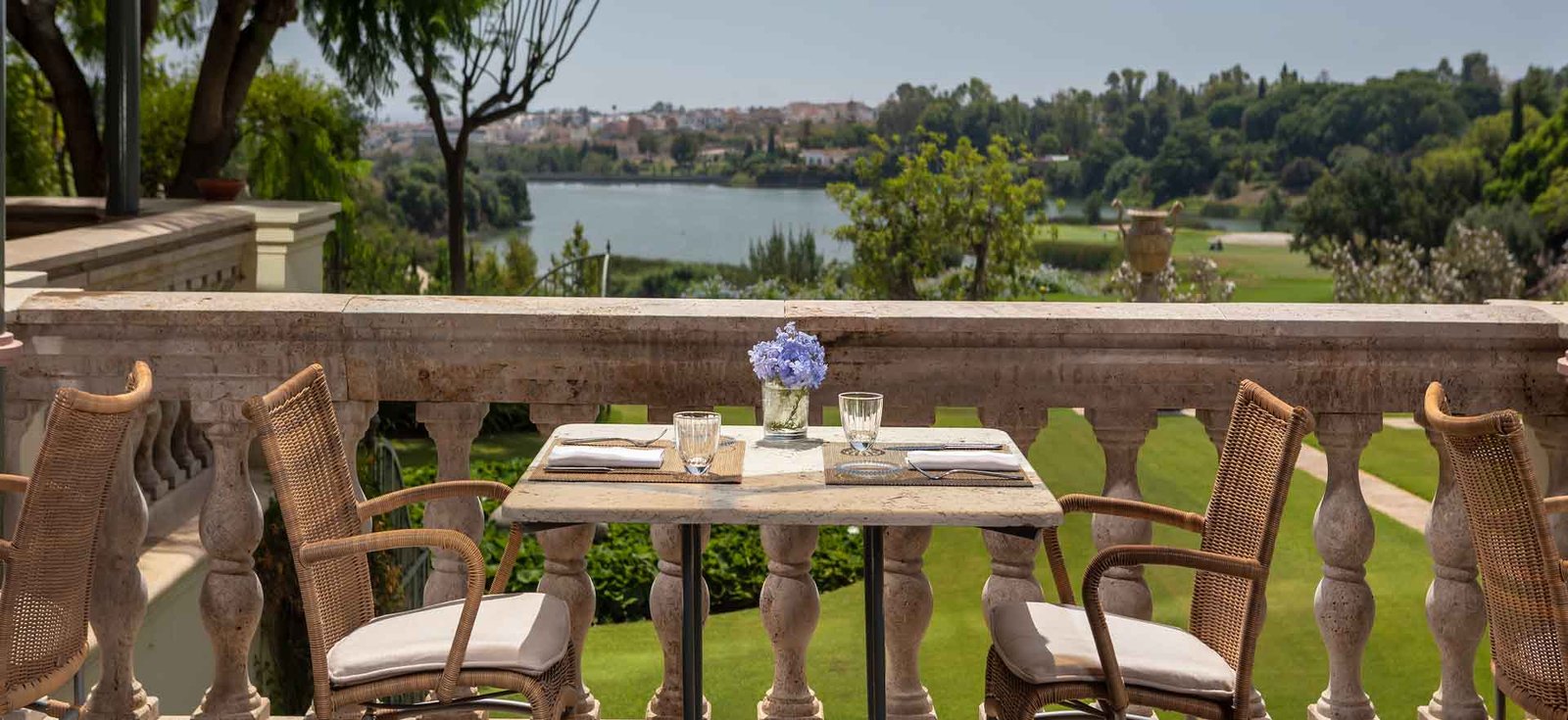 Choosing-Best-Destination-Accomodation