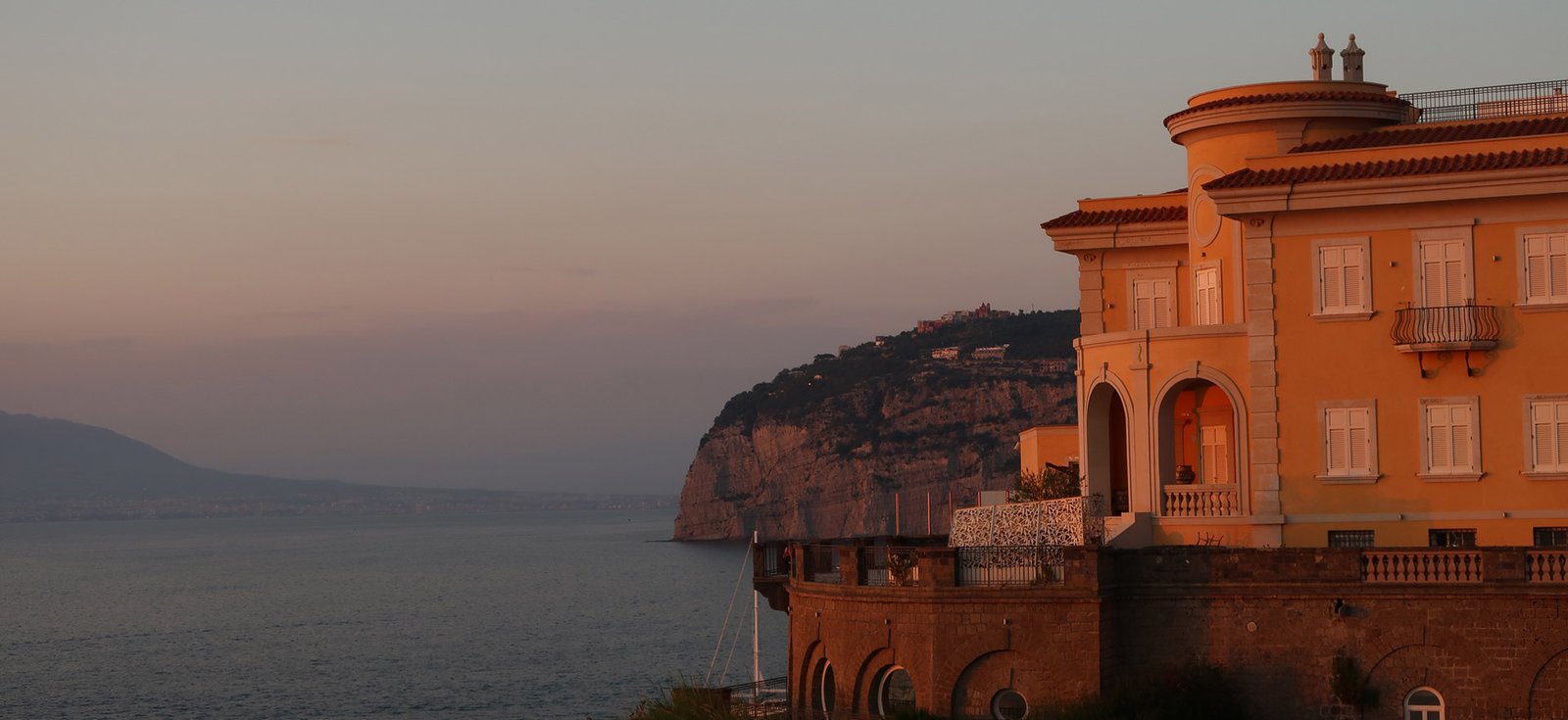 Sorrento-sunset-night-unique-experience