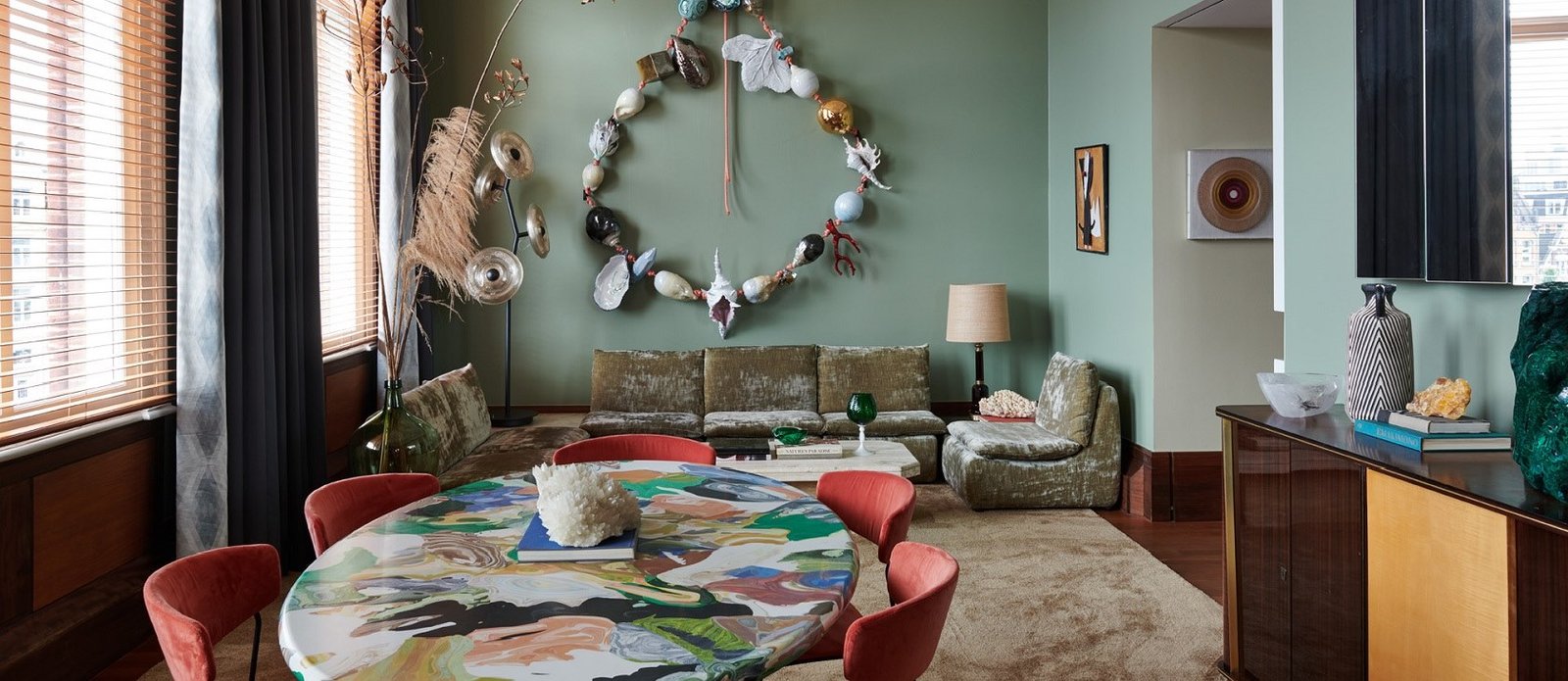 Designer-rooms-hotel-de-l'-europe-Bibi-van-der-velden-suite
