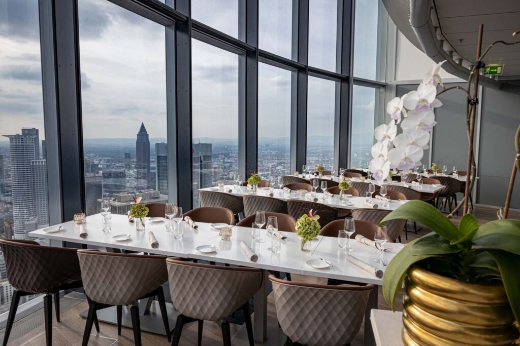 Maintower Restaurant